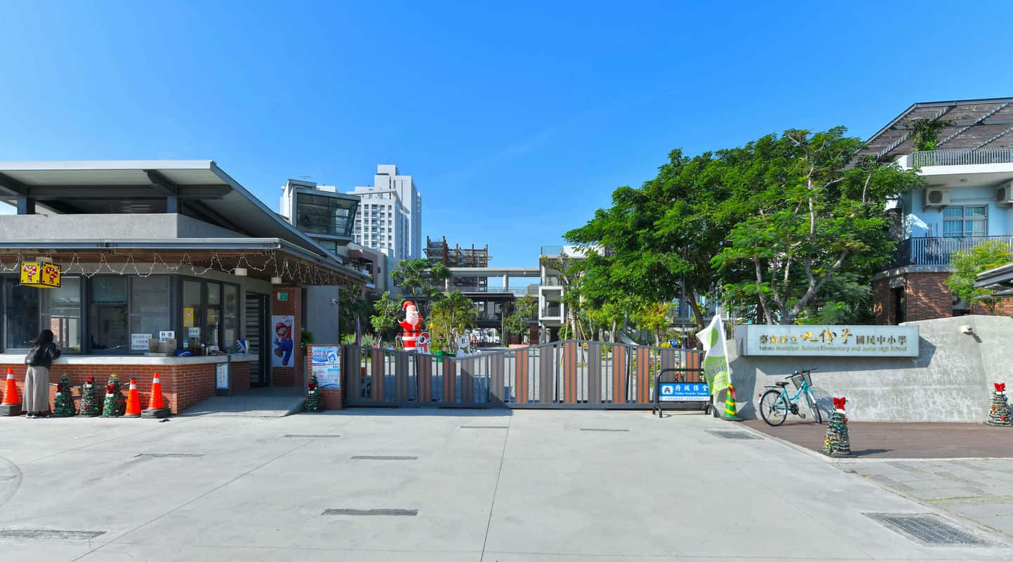 在台南【悦讀耶魯】打造我的理想家，享受走路就能解決一切的超便