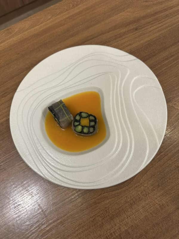 有了台北三餐四季的獨立包廂，高階主管尾牙總算能盡情暢談了。