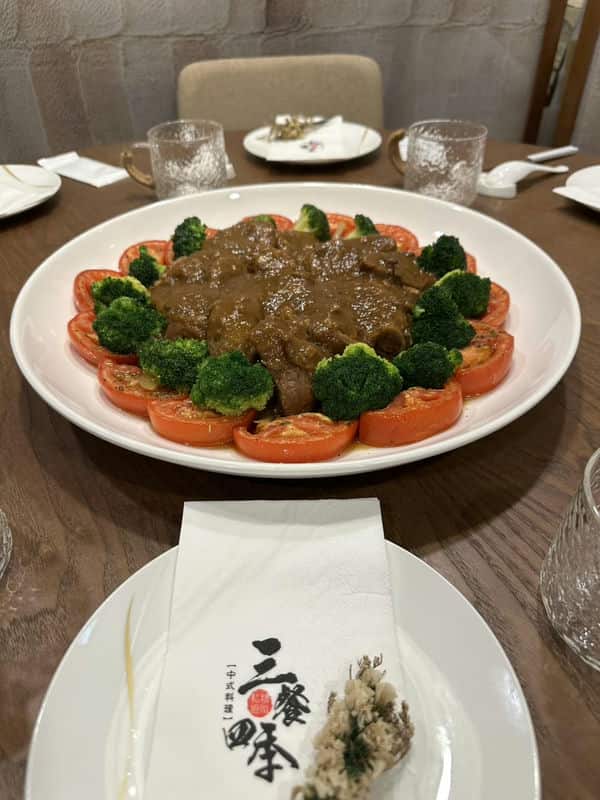 選在台北三餐四季辦包場私廚，讓我的藝術展大成功！